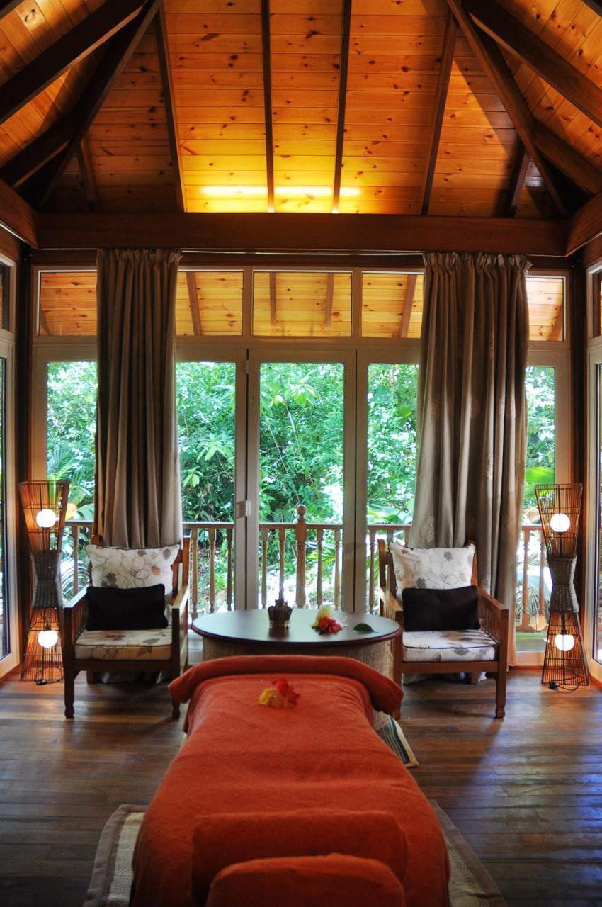 Cerf Island 4*